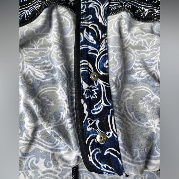 White House Black Market Paisley Tunic Top | Size S | Blue Black Long Sleeve - Picture 7 of 9